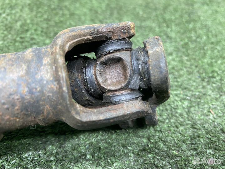 Рулевой карданчик suzuki jimny JB23W K6A 2009