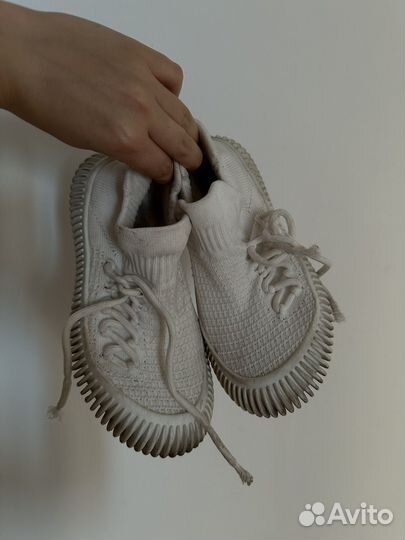 Кроссовки детские