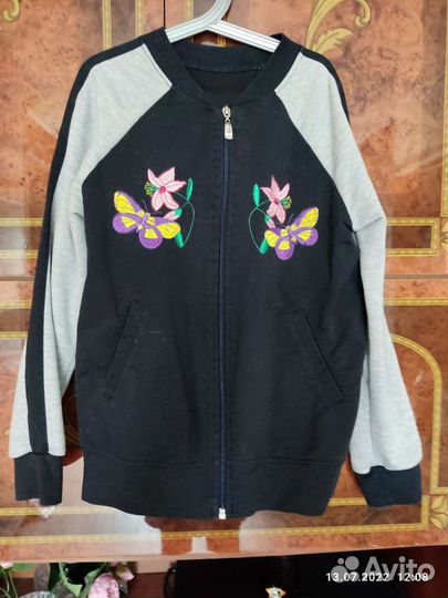 Спортивный костюм Шнитки р-р 146 на девочку