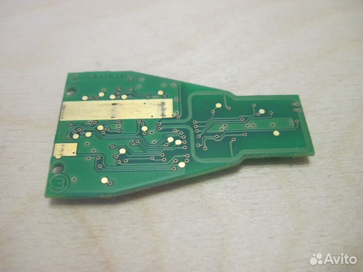 Mercedes-Benz чип ключ 3 кнопки малая 