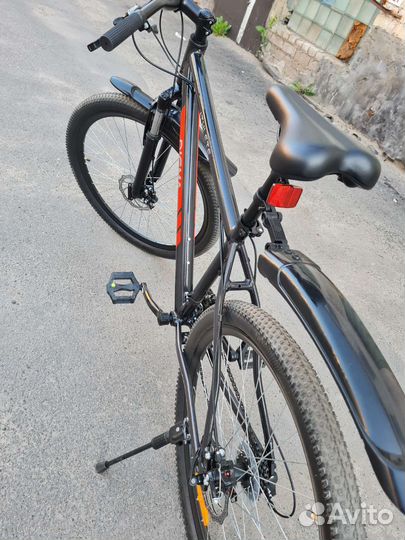 Велосипед горный Athlete 18