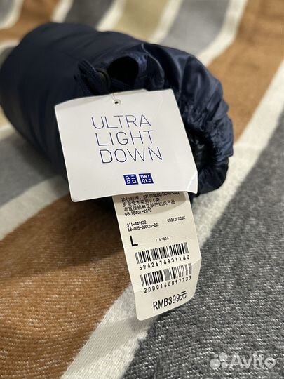 Жилетка мужская Uniqlo (L) Ultra Light Down (new)