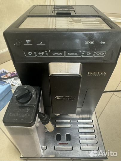 Кофемашина delonghi