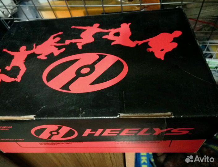 Роликовые кроссовки heelys