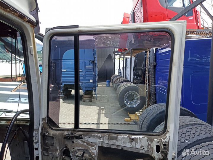 Каркас двери правой Daf 95XF, Daf XF105, Daf XF95