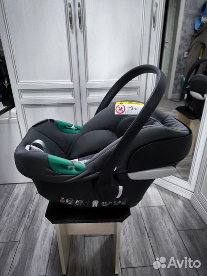 Автолюлька Cybex Atom B2 i-Size