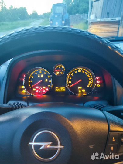 Opel Antara 2.4 МТ, 2012, 225 380 км