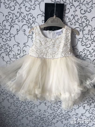 Платье нарядное