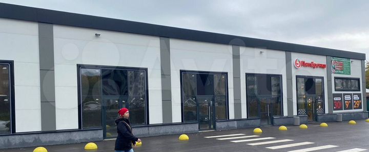 Продажа помещения свободного назначения, 678 м²