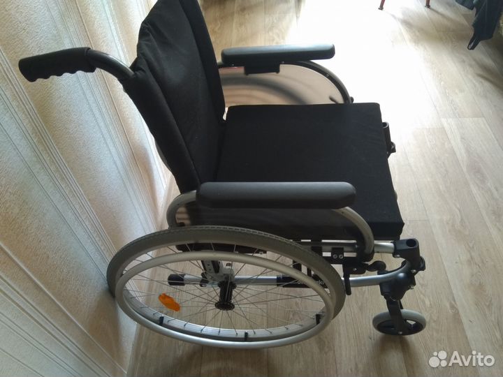 Коляска для инвалидов