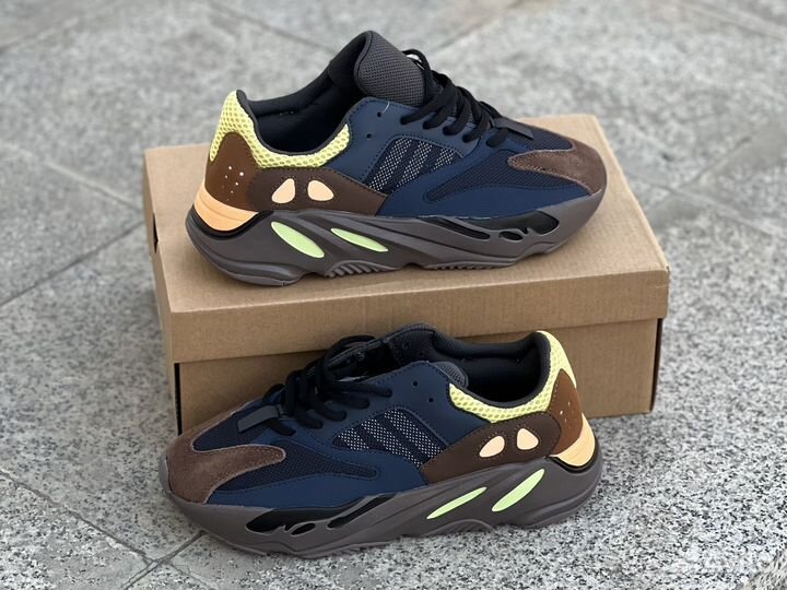 Кроссовки Adidas Yeezy Boost 700 41-45