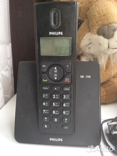 Телефон Philips SE150