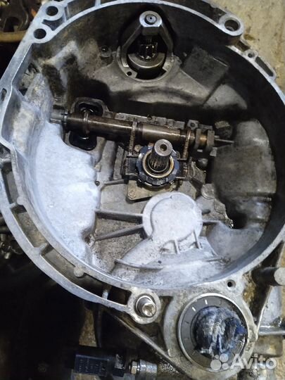 Коробка с стартером на лада