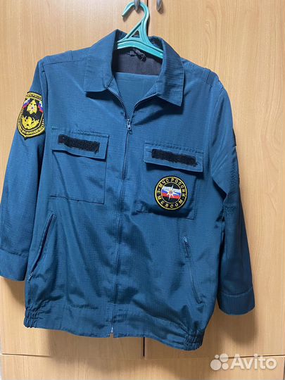 Форма мчс России(бушлат имеется и берцы)