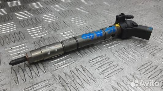 Форсунка дизельная volkswagen touareg 7L (1GM40AL06)