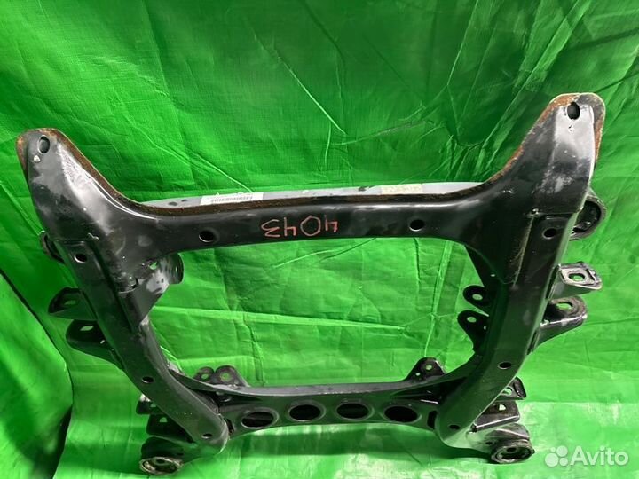 Балка подвески Volkswagen Touareg BAR 4.2 2007