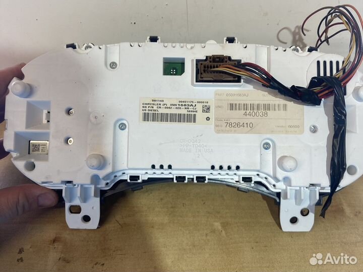 Щиток приборов Jeep Grand Cherokee WK2 Diesel