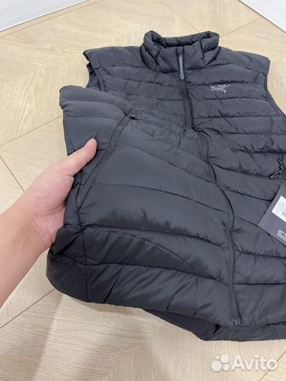 Жилетка Arcteryx Cerium Lt Vest