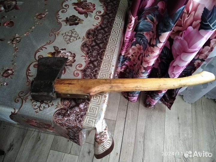 Топор колун