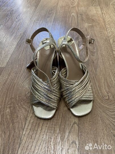 Туфли stradivarius 36