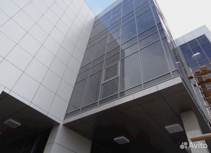 Пластиковые входные двери от производителя, Окна