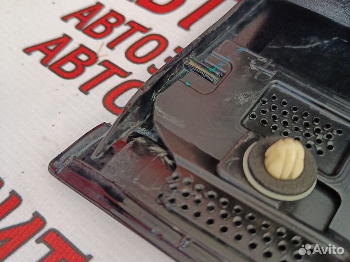 Молдинг двери передней левой Lixiang L9