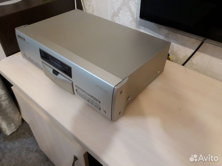 CD проигрыватель Pioneer PD-T 04