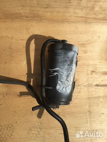 Корпус топливного фильтра Митсубиши Кольт 1.3 2009