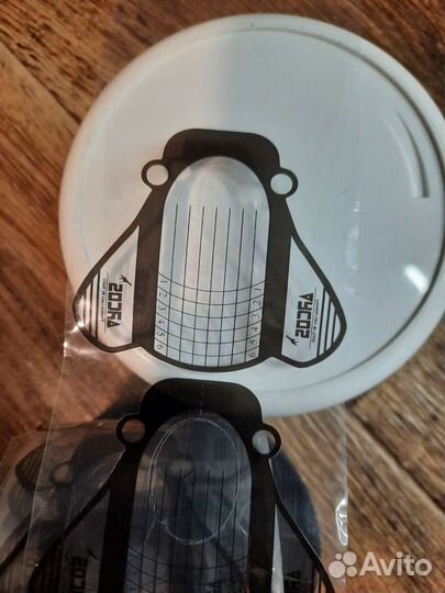 Мастеру маникюра