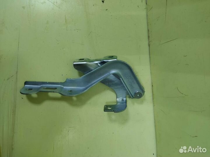 Петли капота LADA Vesta