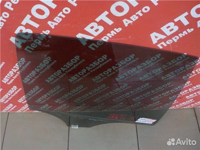 Стекло двери заднее правое Mazda 3 BL Z6 2010