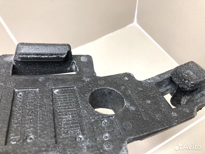 Наполнитель переднего бампера Opel Zafira B рест