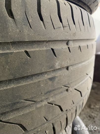 Continental ContiPremiumContact 2 215/55 R17
