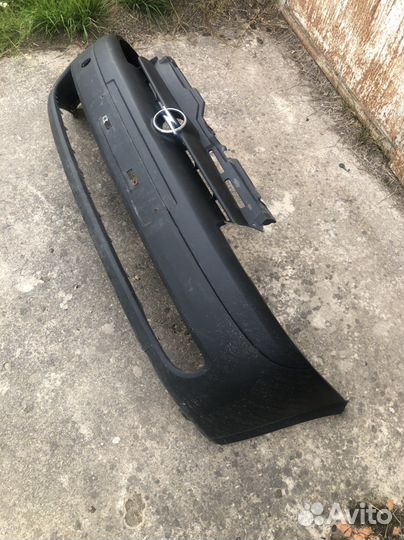 Бампер передний Opel Corsa C / Combo