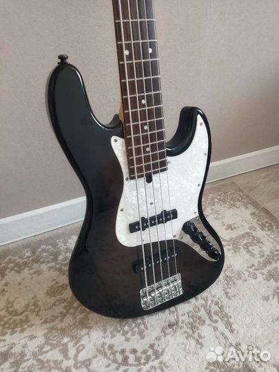 Бас гитара Bacchus bjb5-550r