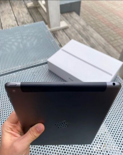 iPad 7 128GB сим LTE 2019 Space Gray