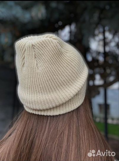 Шапка бини женская бежевая