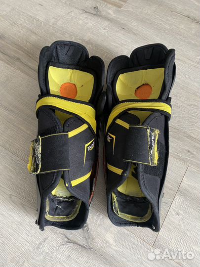 Хоккейные наколенники