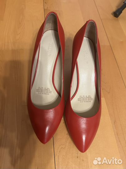 Туфли женские Mascotte 39 размер