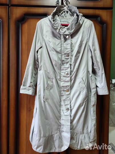 Плащ женский