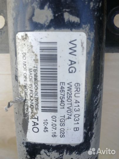 Передний амортизатор на volkswagen polo седан 5
