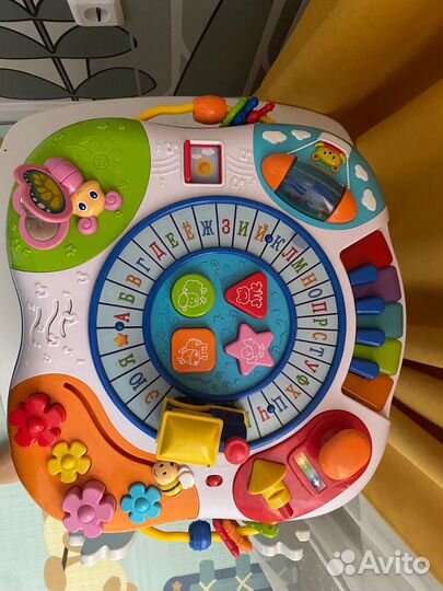 Развивающий столик baby go
