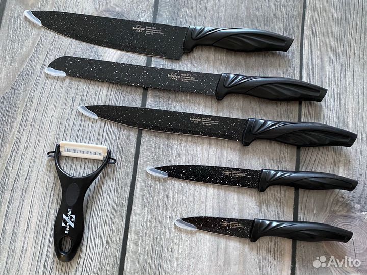 Набор кухонных ножей