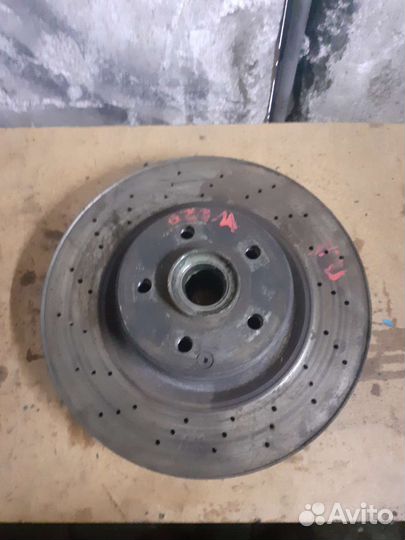 Тормозной диск передний левый Mercedes-Benz W220