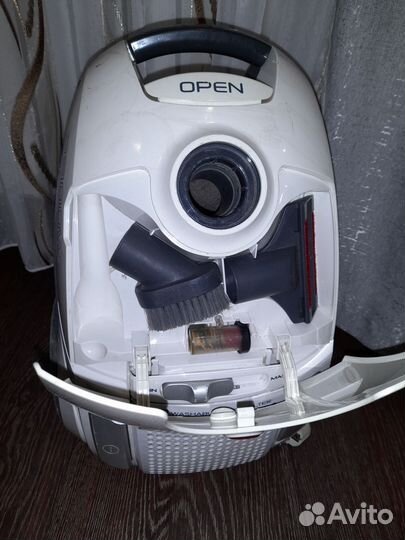 Пылесос мощный Hoover 2300w