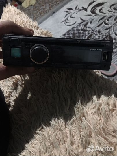 Магнитофон alpine
