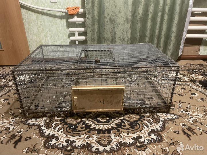 Вольер, клетка