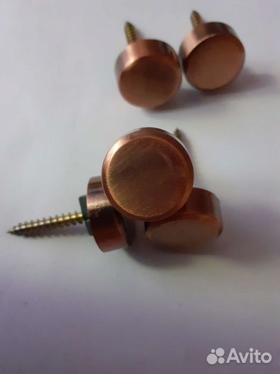 Крепеж для зеркала