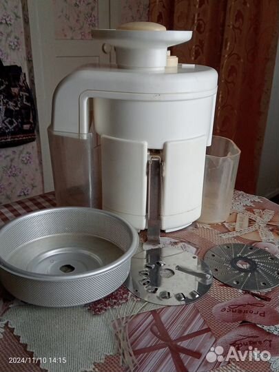 Соковыжималка+шинковка,Журавушка