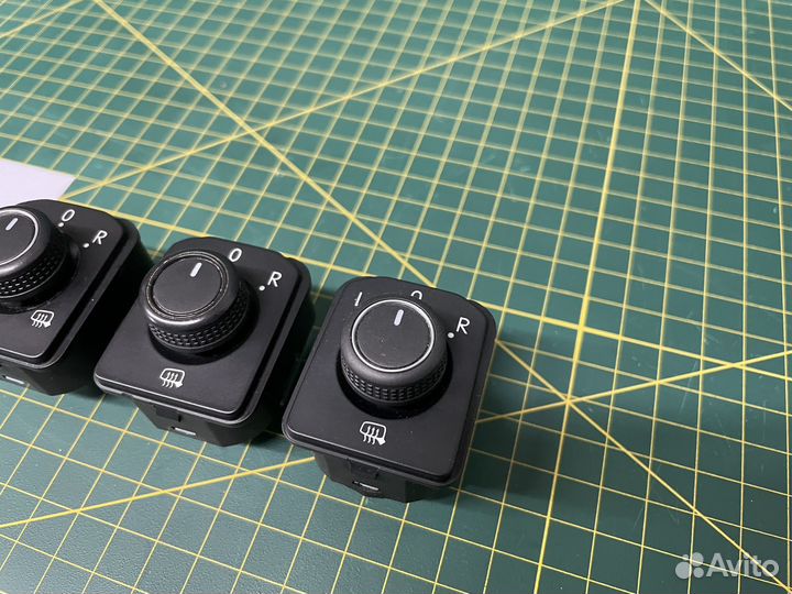 Блок управления зеркалами Volkswagen 2018